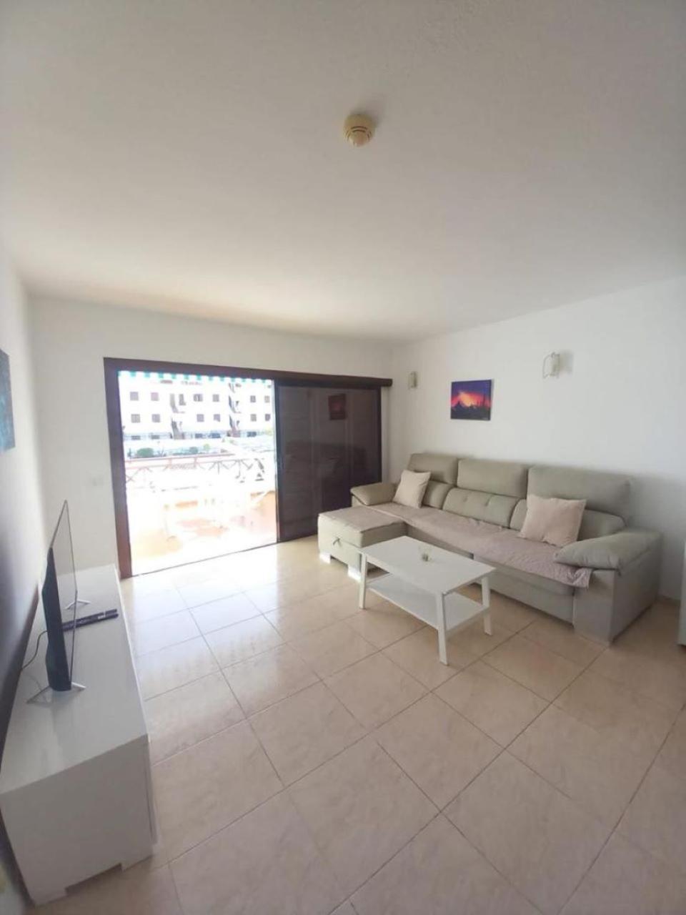 Victoria Court 2 - Lovely Apartment 65 Los Cristianos  Exterior photo